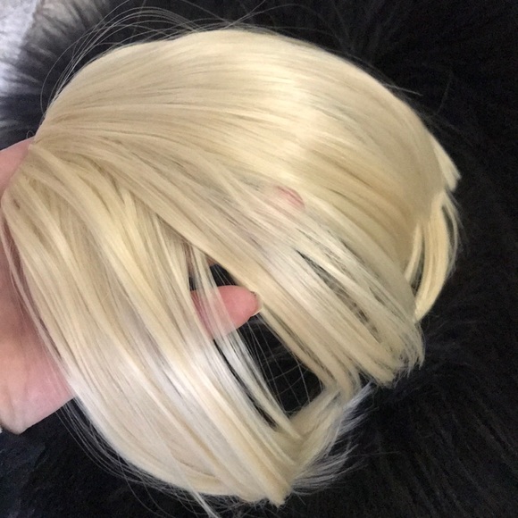 Blonde hair clip in bangs lace lined synthetic pretty platinum extensions NEW - Picture 2 of 8
